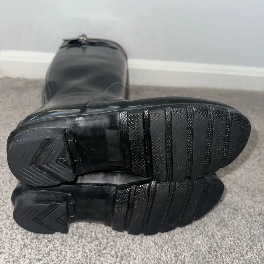 Hunter Rain Boots Tall Black Size 7